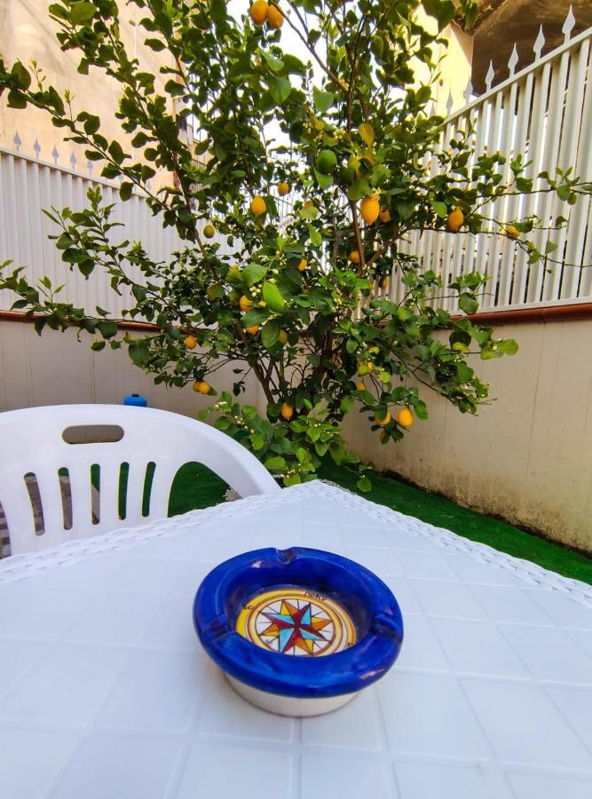 B&B Peonies Castellammare di Stabia Exterior photo